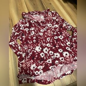 Crown & Ivy Woman’s Blouse